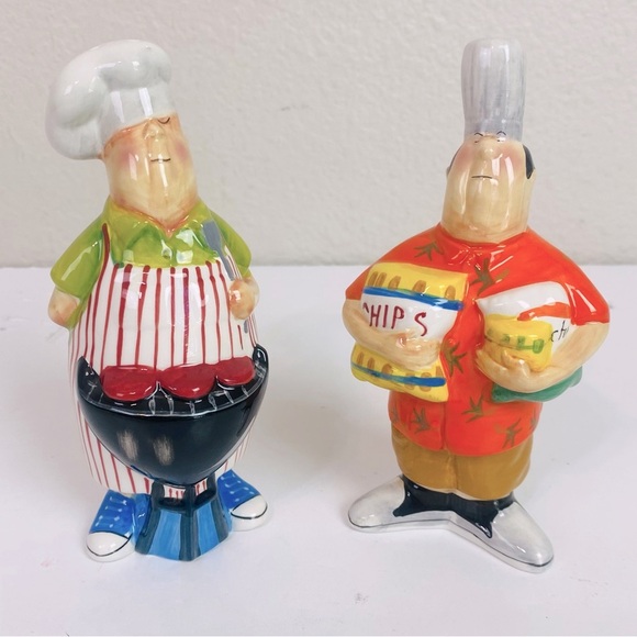 CIC Ceramic Tracy Flickinger’s Masters Of The Grill Salt and Pepper Shakers - Picture 1 of 4